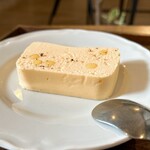 ポルタの喫茶室 - チーズテリーヌ
