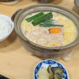 鍋焼きラーメン千秋_1