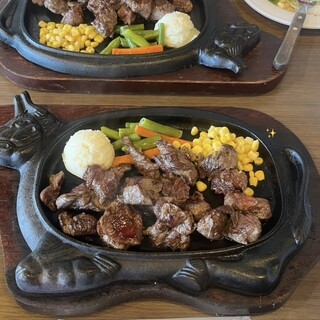 口コミ一覧 : ステーキハウス88 辻本店 （ステーキハウスハチジュウ