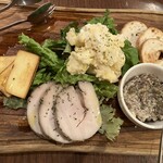 熟成肉バル レッドキングコング 橋本 - 前菜