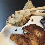 秀苑 - 餃子リフト