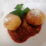 シカゴピザ&ボルケーノパスタ Meat&Cheese Forne - 