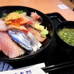 伊豆太郎 - 地魚海鮮丼