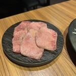 中目黒焼肉 登牛門 - 