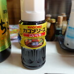 丸八酒店 - ソースはカゴメの濃口