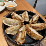 규슈요리 하카타 쿠로야 유우라쿠쵸점 - 