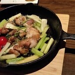 タップスポット ロブロイ - アヒージョ