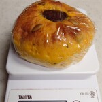 チック ベーグル - 一番の重量は芋栗かぼちゃの241g