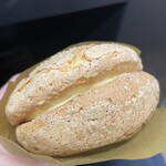 テラス ダニエル - 分厚い生地なので、ちょっと大きな口で！