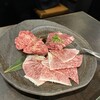 炭火焼肉 金の肉人