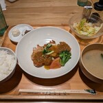 おぼんdeごはん - 料理写真:麦富士豚野菜ソース