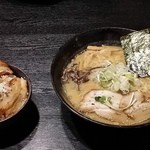 麺処 そめいよしの - 味噌ラーメン+チャーシュー丼