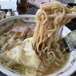 春木屋 - 麺リフト