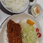とんかつのしげみつ - 料理写真:とんかつ定食