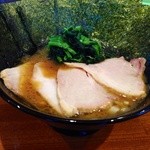 ラーメン 末廣家 - チャーシューメン+のり