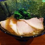 ラーメン 末廣家 - チャーシューメン+のり