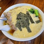 らぁめん 大安 - 納豆らぁめん。　連れのを少し御相伴しましたがおいしい！次回はコレにします！