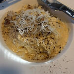 ラッテリア ベベ  カマクラ - こんなカルボナーラ見た事無い
