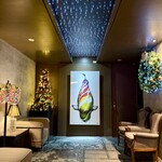 IL TEATRINO DA SALONE - 【地下正面】　12月らしく飾付け