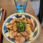 中華そば 鴨福 - 鴨丼500円。