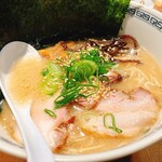熊本ラーメン ひごもんず - 