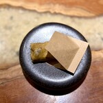 IL TEATRINO DA SALONE - 【温菜】　クレスペッレ　牛頬肉　黒胡椒