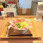 豚骨イタリアンラーメン 伊太そば - 