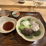 勢麟 - 河豚鍋　身皮　内皮　白菜　椎茸