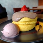 Pleasure cafe - アイスもバリ美味い♡
