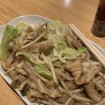 鳥直食堂 - 豚もつ炒め