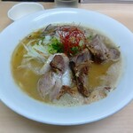 ラーメン たぬき屋 - 熟成豚骨ラーメン