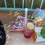 ヒューイ・デューイ・ルーイのグッドタイム・カフェ - コップうら