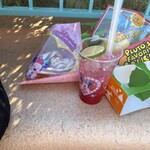 ヒューイ・デューイ・ルーイのグッドタイム・カフェ - コップおもて