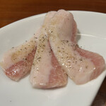 焼肉レストラン ROINS - 豚トロ