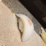 すし岩瀬 - スミイカ　桜塩乗せ