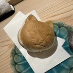 すし岩瀬 - 岩塩アイスの最中