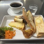 ラスティコスリー - 