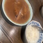 劉家厨房 - フカヒレ煮込み　タレをご飯に