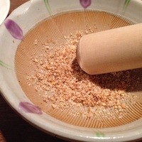 和牛料理 要 - 焼肉はタレではなく、ゴマと塩でいただきます