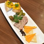 ワインバー バッカス - おまかせ前菜盛り合わせ（２，１００円）２０２６年１月