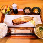 いろどり食堂 - さばの文化干し定食(1480円)のご飯大盛り(無料)。