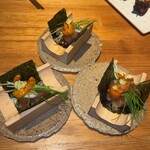 カッシーワ お初天神店 - 名物　かしわ寿司　雲丹