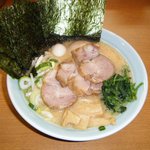 清六家 - 特製豚骨醤油（880円）