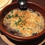 プティ サレ - トムラウシ産ジャージー牛の赤ワイン煮込みジャガイモのグラタン仕立て