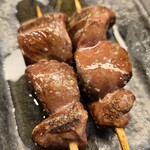 炭火焼 色とり鳥 - 