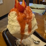 秀月堂 - 生いちごミルク　レギュラーサイズ　1200円