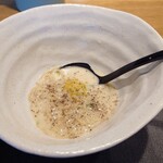 月よみ鶏そば - 白トリュフオイルとブラックペッパーを入れました！