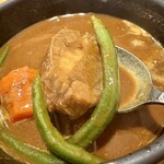 アジョワン - ゴロゴロビーフ