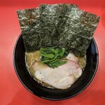 横浜家系総本山 吉村家直系店 ラーメン内田家 - ラーメン