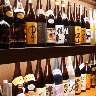 希少な日本酒から季節の銘酒まで、多種多彩なドリンクをご用意